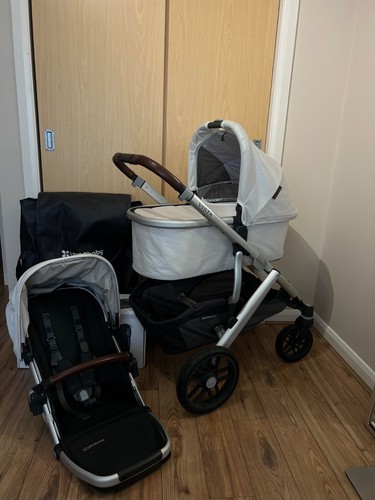 Uppababy vista pushchair 2 - v2,